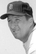 Lou Sleater